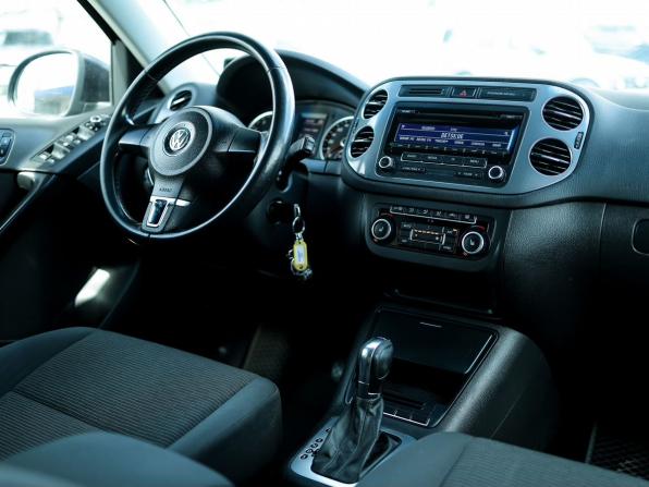 Volkswagen Tiguan I Рестайлинг с пробегом 2012 года, цена 1 219 000 рублей, 148344 км, внедорожник, Автокод Объявления