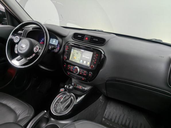 Kia Soul II Рестайлинг с пробегом 2017 года, цена 1 748 000 рублей, 71000 км, хэтчбек, Автокод Объявления