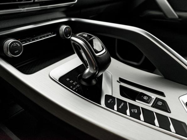 Geely Coolray I с пробегом 2021 года, цена 1 550 000 рублей, 132815 км, внедорожник, Автокод Объявления