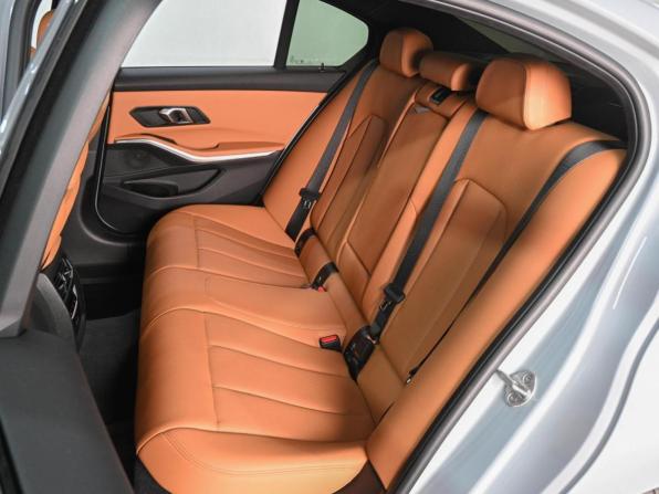 BMW 3 серии VII (G2x) Рестайлинг 2 с пробегом 2024 года, цена 5 459 000 рублей, 47054 км, седан, Автокод Объявления