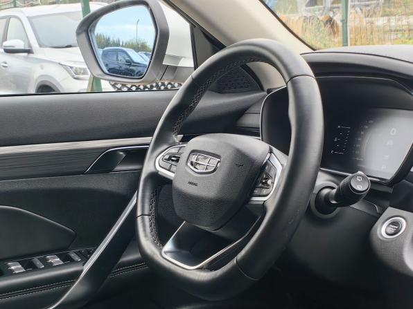 Geely Atlas Pro с пробегом 2023 года, цена 2 129 000 рублей, 51000 км, внедорожник, Автокод Объявления