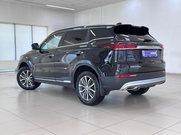 Geely Atlas Pro с пробегом 2023 года, цена 1 720 000 рублей, 168007 км, внедорожник, Автокод Объявления