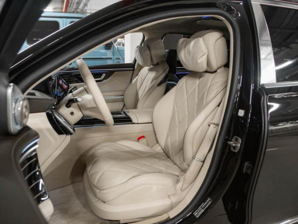 Новый Mercedes-Benz Maybach S-Класс II (Z223) Рестайлинг 2026 года, цена 48 500 000 рублей, седан, Автокод Объявления