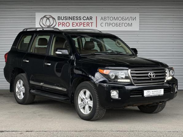 Toyota Land Cruiser 200 Series Рестайлинг 1 с пробегом 2014 года, цена 4 299 000 рублей, 214452 км, внедорожник, Автокод Объявления