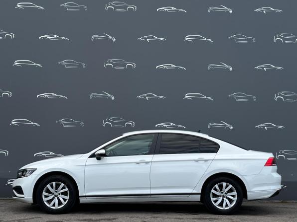 Volkswagen Passat B8 Рестайлинг с пробегом 2020 года, цена 2 158 100 рублей, 56638 км, седан, Автокод Объявления