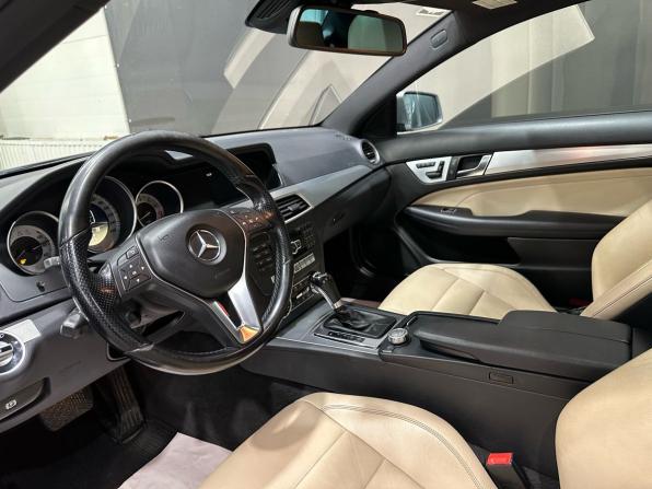 Mercedes-Benz C-Класс III (W204) Рестайлинг с пробегом 2011 года, цена 1 095 000 рублей, 279247 км, купе, Автокод Объявления
