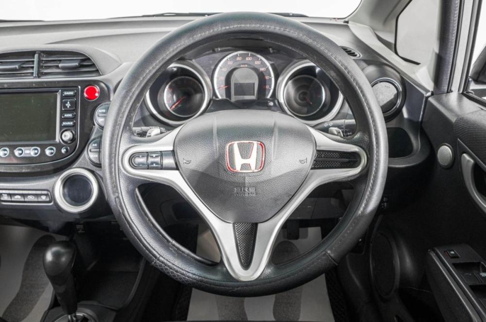 Honda Fit II Барнаул  - изображение 14