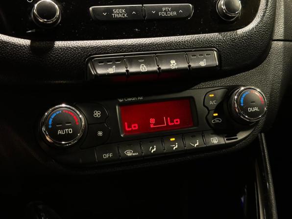 Kia Ceed II с пробегом 2014 года, цена 1 230 000 рублей, 165002 км, универсал, Автокод Объявления