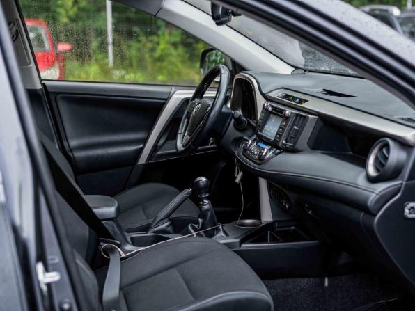 Toyota RAV4 IV (XA40) с пробегом 2014 года, цена 1 682 000 рублей, 139262 км, внедорожник, Автокод Объявления