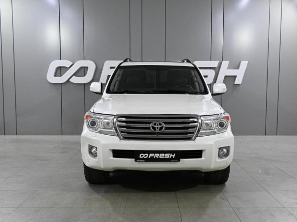 Toyota Land Cruiser 200 Series Рестайлинг 1 с пробегом 2015 года, цена 4 349 000 рублей, 178173 км, внедорожник, Автокод Объявления