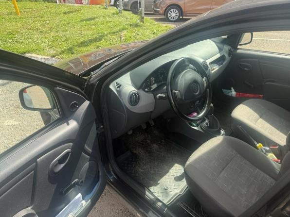 Renault Sandero I с пробегом 2011 года, цена 375 000 рублей, 223000 км, хэтчбек, Автокод Объявления