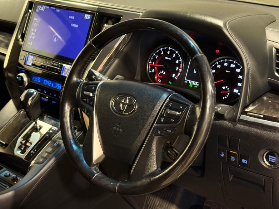 Toyota Alphard III Рестайлинг Челябинск  - изображение 13