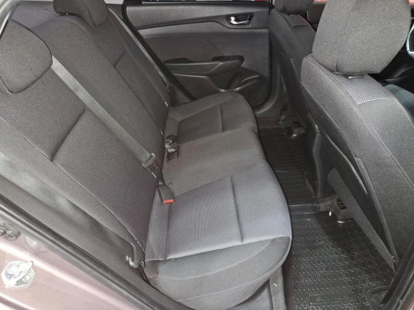 Hyundai Solaris II с пробегом 2019 года, цена 1 399 000 рублей, 121036 км, седан, Автокод Объявления