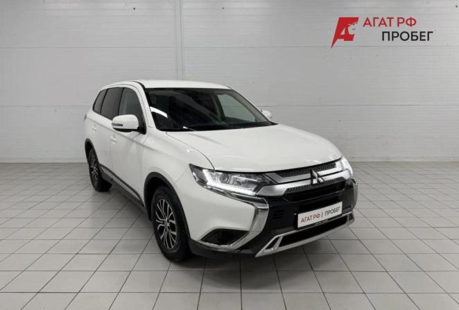 Mitsubishi Outlander III Рестайлинг 3 с пробегом 2020 года, цена 2 230 000 рублей, 79337 км, внедорожник, Автокод Объявления