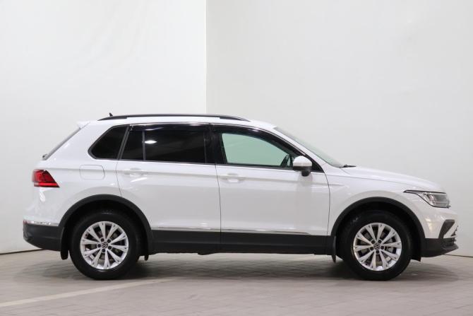 Volkswagen Tiguan II Рестайлинг с пробегом 2021 года, цена 2 430 000 рублей, 53179 км, внедорожник, Автокод Объявления