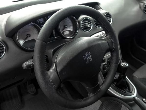 Peugeot 308 I с пробегом 2008 года, цена 449 900 рублей, 221600 км, хэтчбек, Автокод Объявления