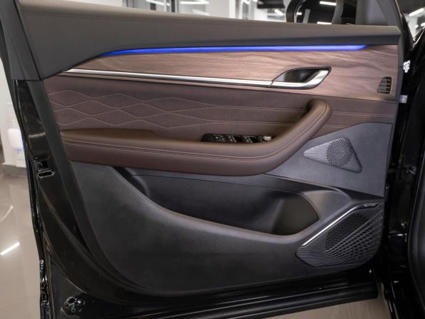Geely Monjaro I Рестайлинг 2 с пробегом 2026 года, цена 4 200 000 рублей, 23 км, внедорожник, Автокод Объявления