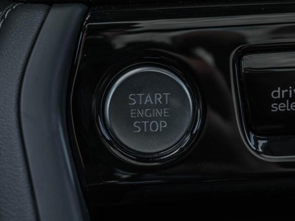 Audi Q5 III с пробегом 2025 года, цена 6 383 800 рублей, 87 км, внедорожник, Автокод Объявления
