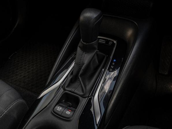 Toyota Corolla XII (E210) с пробегом 2019 года, цена 1 320 000 рублей, 70325 км, хэтчбек, Автокод Объявления