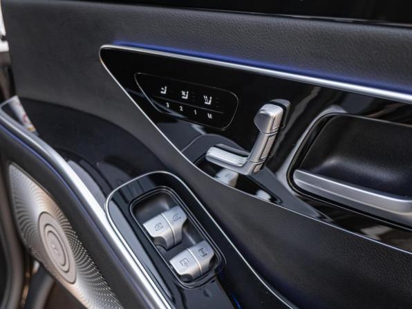 Mercedes-Benz S-Класс VII (W223) с пробегом 2022 года, цена 9 399 000 рублей, 65866 км, седан, Автокод Объявления