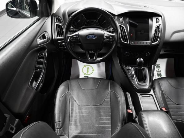 Ford Focus III Рестайлинг с пробегом 2018 года, цена 1 225 000 рублей, 184215 км, хэтчбек, Автокод Объявления
