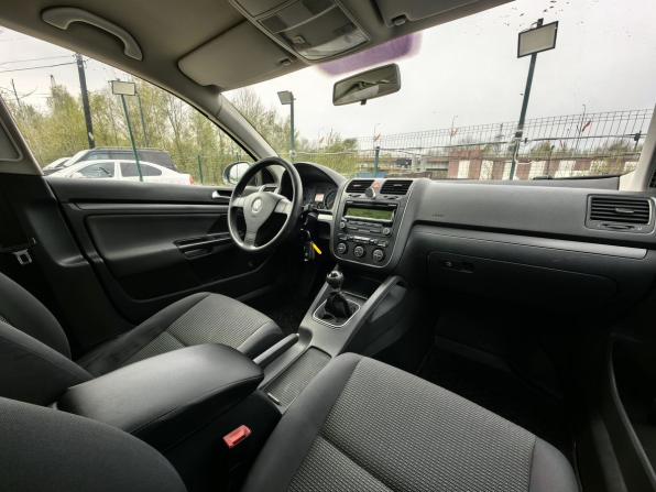 Volkswagen Jetta V с пробегом 2009 года, цена 309 000 рублей, 265000 км, седан, Автокод Объявления