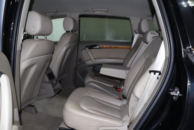 Audi Q7 I (4L) с пробегом 2008 года, цена 1 176 000 рублей, 330000 км, внедорожник, Автокод Объявления