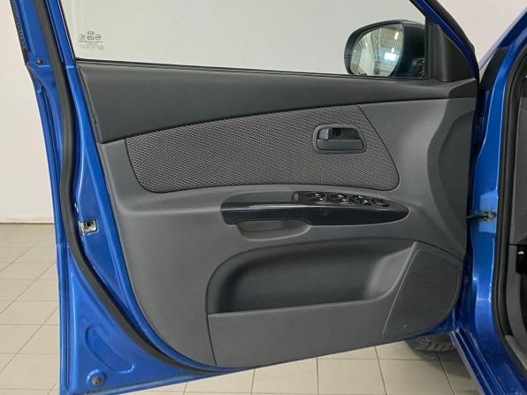 Kia Rio II Рестайлинг с пробегом 2010 года, цена 480 000 рублей, 188805 км, хэтчбек, Автокод Объявления