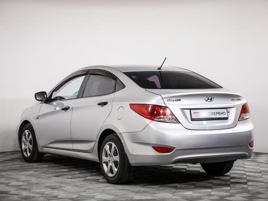 Hyundai Solaris I Санкт-Петербург  - изображение 8