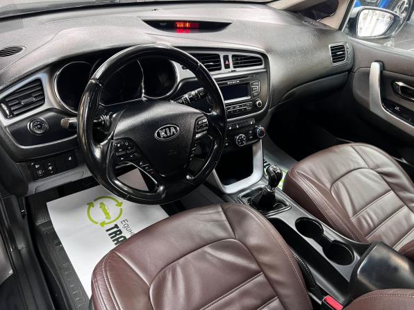 Kia Ceed II с пробегом 2013 года, цена 755 000 рублей, 206502 км, универсал, Автокод Объявления