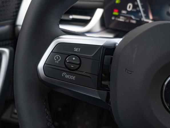 BMW X1 III (U11/U12) с пробегом 2025 года, цена 5 300 000 рублей, 1737 км, внедорожник, Автокод Объявления