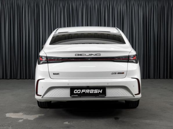 BAIC U5 Plus с пробегом 2023 года, цена 1 277 000 рублей, 41216 км, седан, Автокод Объявления