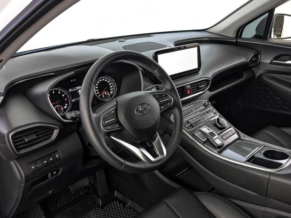 Hyundai Santa Fe IV Рестайлинг с пробегом 2022 года, цена 3 550 000 рублей, 49228 км, внедорожник, Автокод Объявления