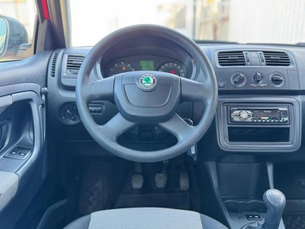 Skoda Fabia II Рестайлинг с пробегом 2012 года, цена 695 000 рублей, 148000 км, хэтчбек, Автокод Объявления