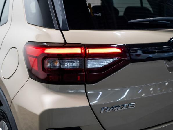 Toyota Raize I с пробегом 2021 года, цена 1 650 000 рублей, 44695 км, внедорожник, Автокод Объявления