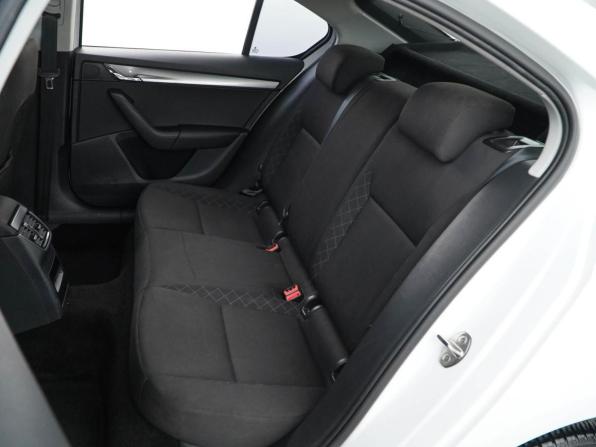 Skoda Octavia III (A7) Рестайлинг с пробегом 2019 года, цена 1 257 077 рублей, 215118 км, лифтбек, Автокод Объявления