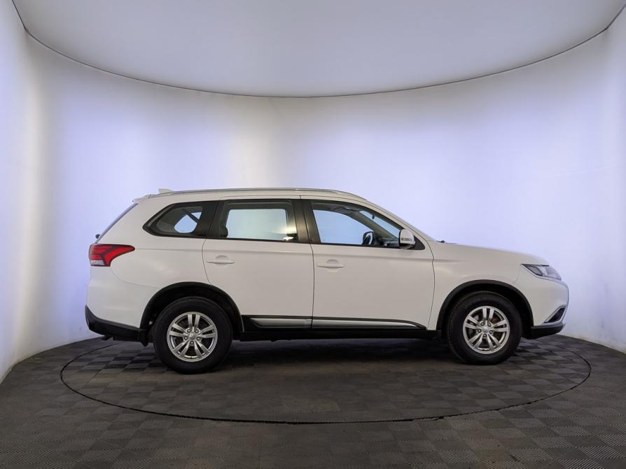 Mitsubishi Outlander III Рестайлинг 2 Москва  - изображение 4