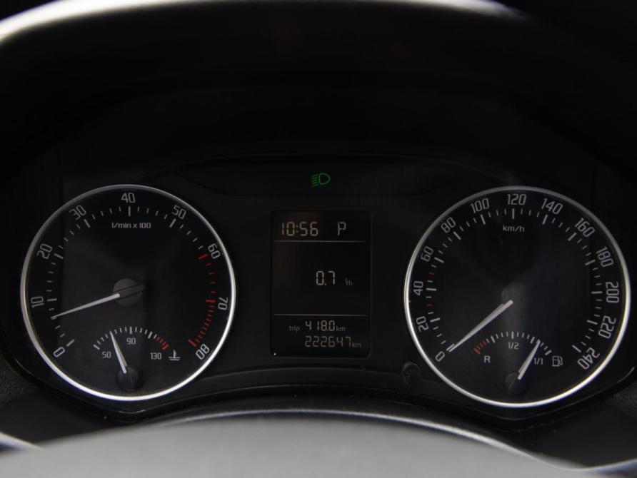 Skoda Octavia II (A5) Рестайлинг Москва  - изображение 10