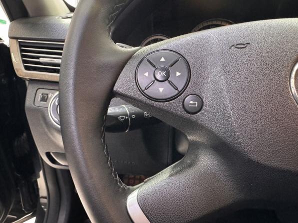 Mercedes-Benz E-Класс IV (W212 S212 C207) с пробегом 2009 года, цена 1 420 000 рублей, 300608 км, седан, Автокод Объявления