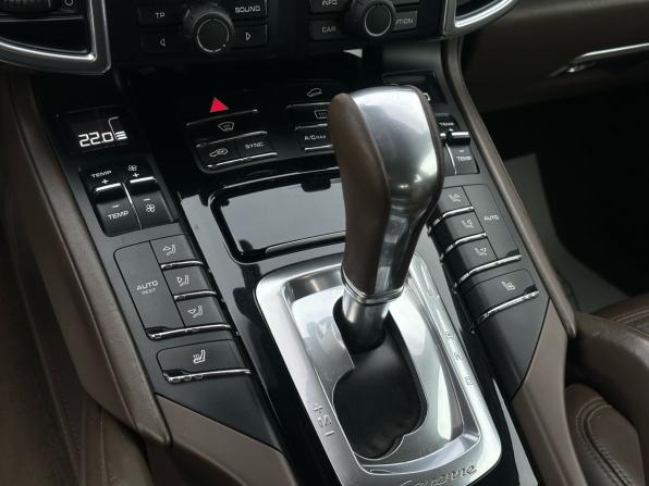 Porsche Cayenne II (958) с пробегом 2014 года, цена 2 699 000 рублей, 205641 км, внедорожник, Автокод Объявления
