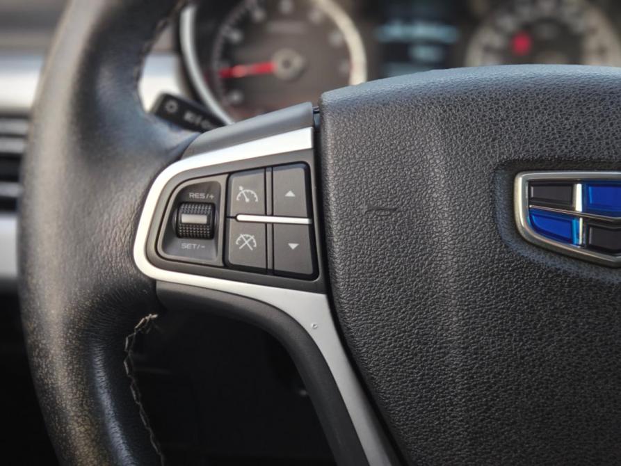 Geely Atlas I Вологда  - изображение 25