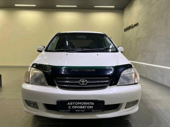 Toyota Nadia с пробегом 2000 года, цена 499 000 рублей, 261139 км, компактвэн, Автокод Объявления