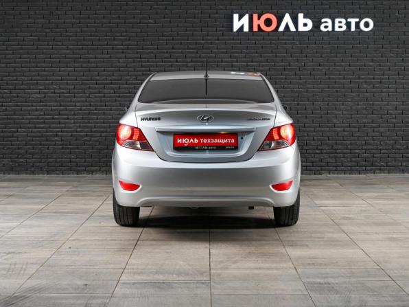 Hyundai Solaris I с пробегом 2013 года, цена 820 000 рублей, 146939 км, седан, Автокод Объявления