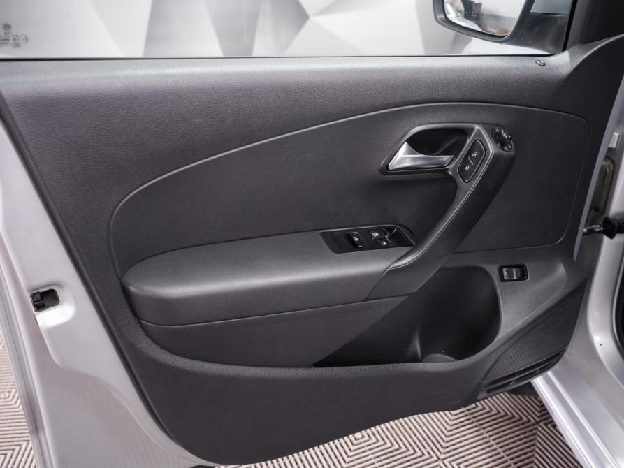 Volkswagen Polo V Ульяновск  - изображение 16