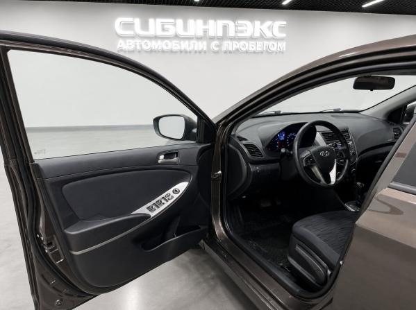 Hyundai Solaris I Рестайлинг с пробегом 2016 года, цена 1 079 500 рублей, 132400 км, седан, Автокод Объявления
