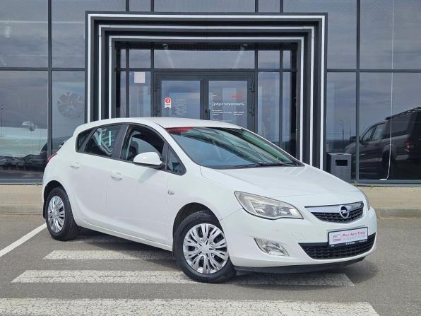 Opel Astra J с пробегом 2011 года, цена 679 000 рублей, 142174 км, хэтчбек, Автокод Объявления