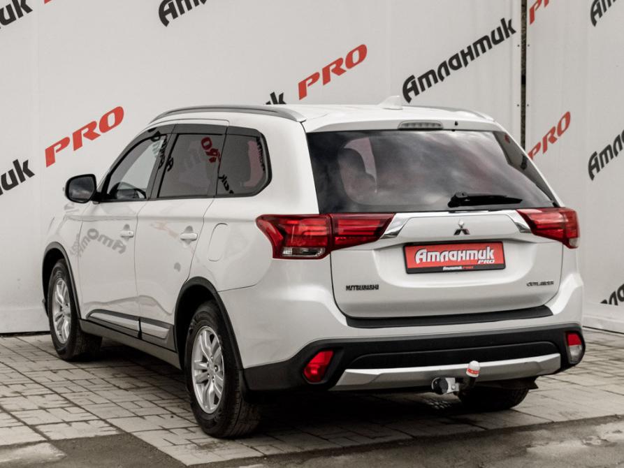 Mitsubishi Outlander III Рестайлинг 2 Екатеринбург  - изображение 5