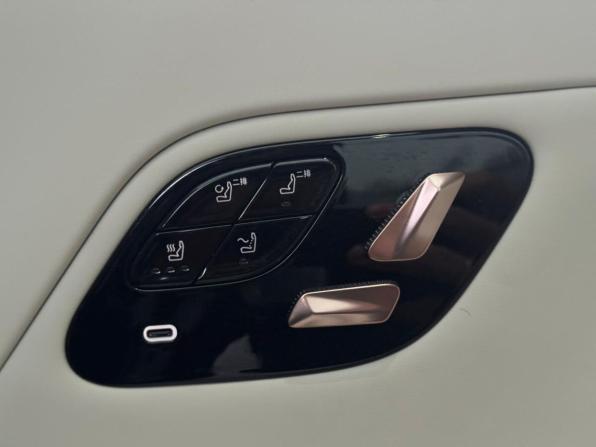 Новый Lynk &amp; Co 900 2026 года, цена 8 550 000 рублей, внедорожник, Автокод Объявления