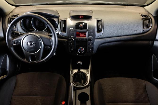 Kia Cerato II с пробегом 2009 года, цена 550 000 рублей, 204277 км, седан, Автокод Объявления