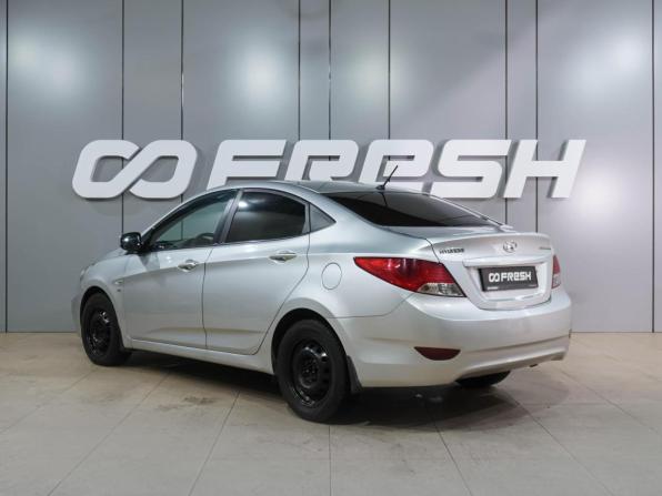 Hyundai Solaris I с пробегом 2013 года, цена 649 000 рублей, 180345 км, седан, Автокод Объявления